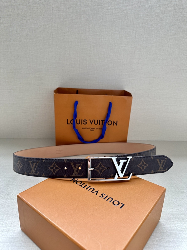 激安ルイヴィトンベルト正面デザイン